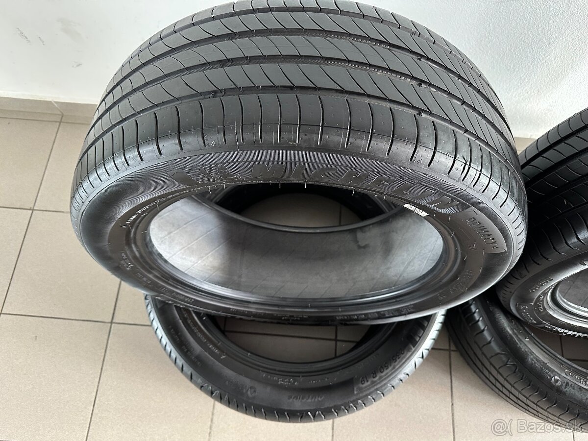 Letné pneu MICHELIN Pilot Primacy 4 235/50 R19 - 2