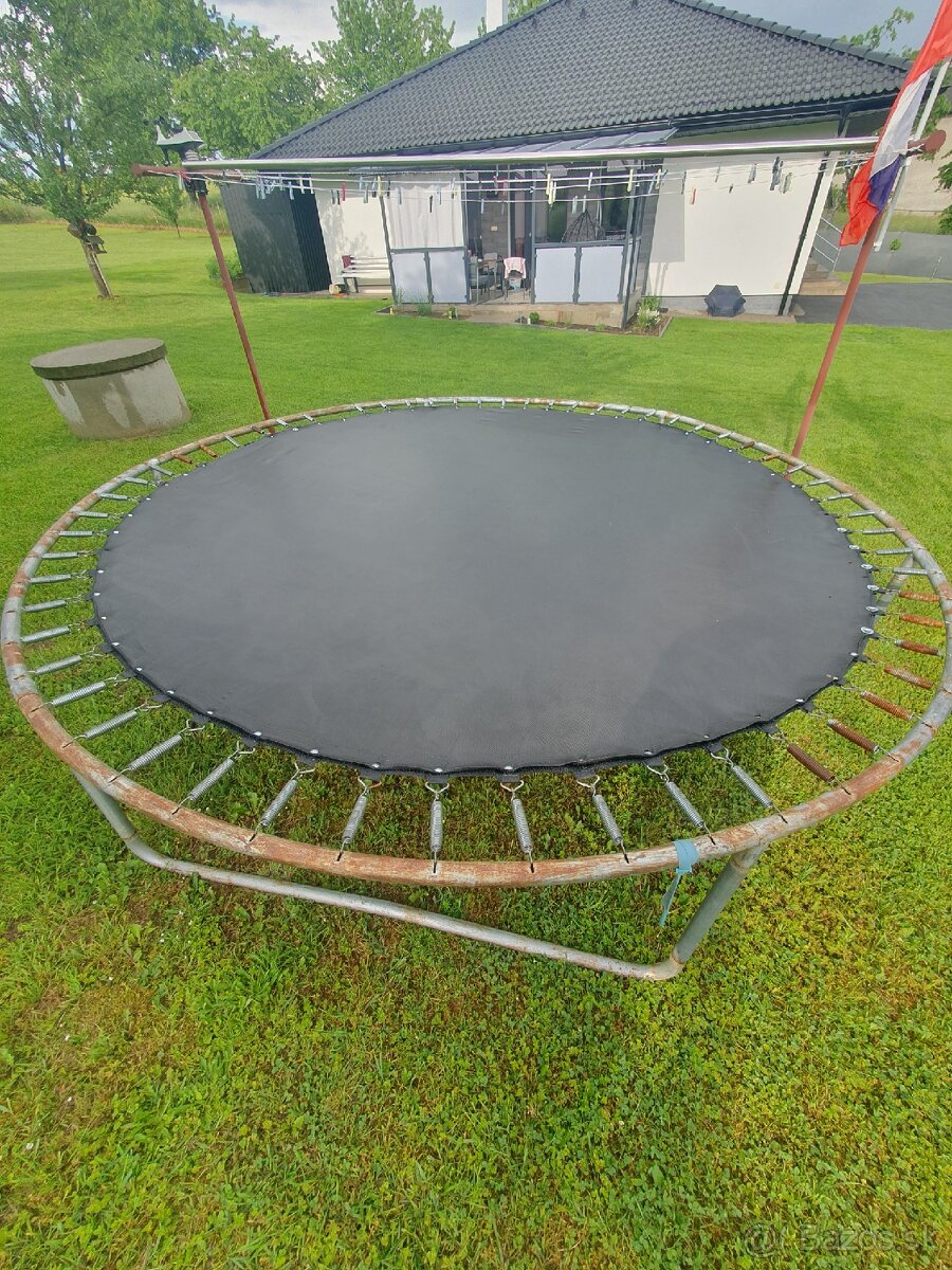 Predam trampolinu - 2