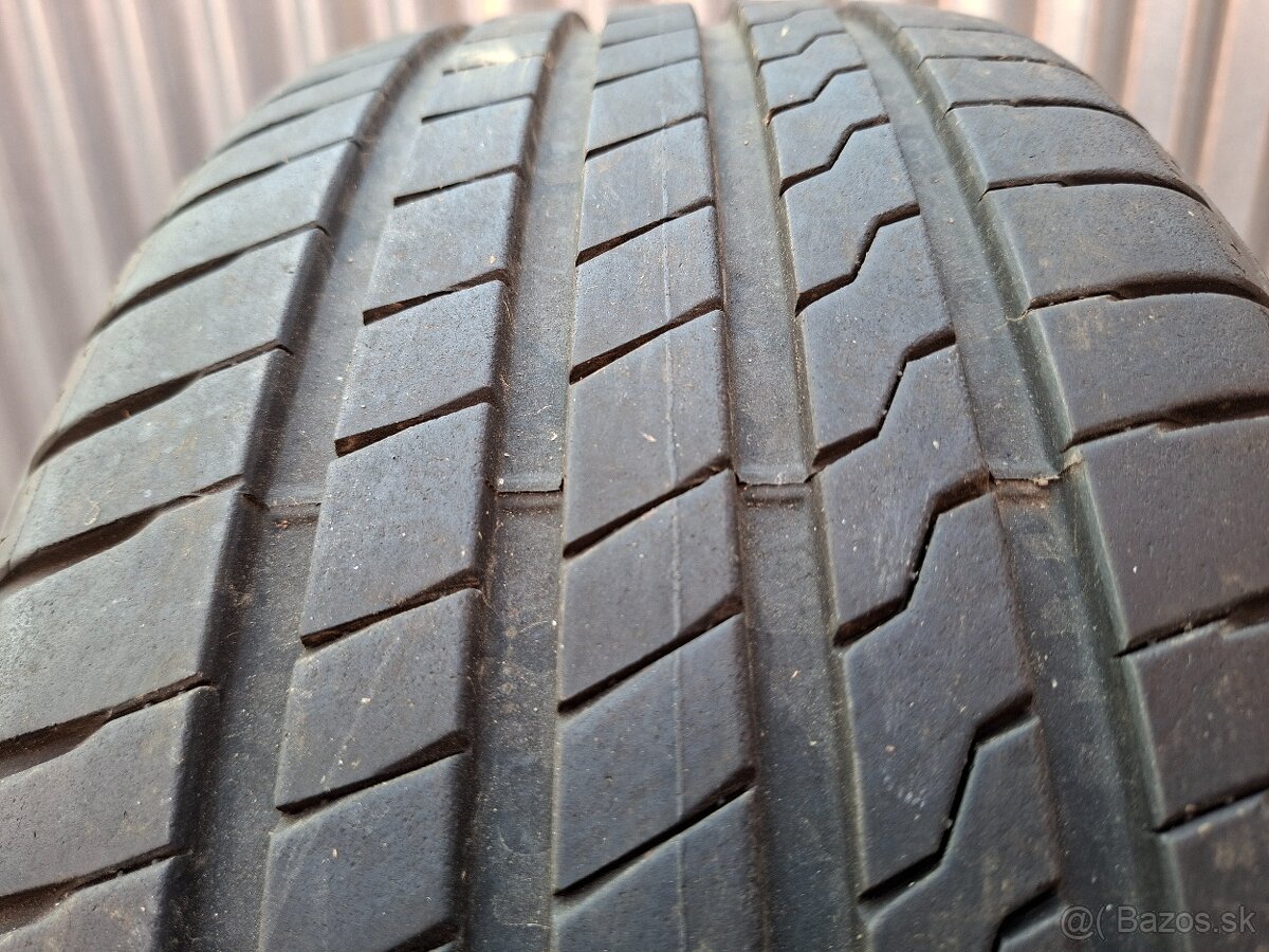 Predám letné pneu.-Firestone-215/45/17-91Y - 2