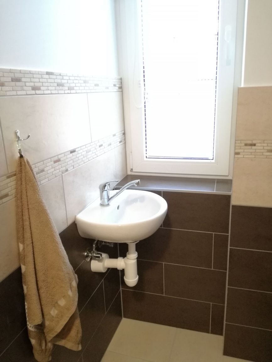 Pezinok: na predaj byt v centre mesta - 2