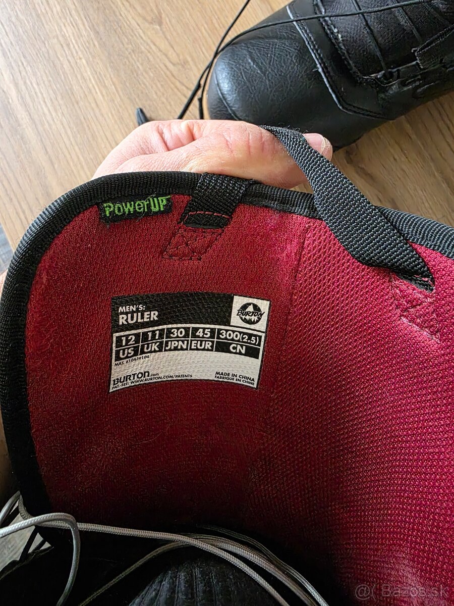 Buton snowboardove topanky - 2