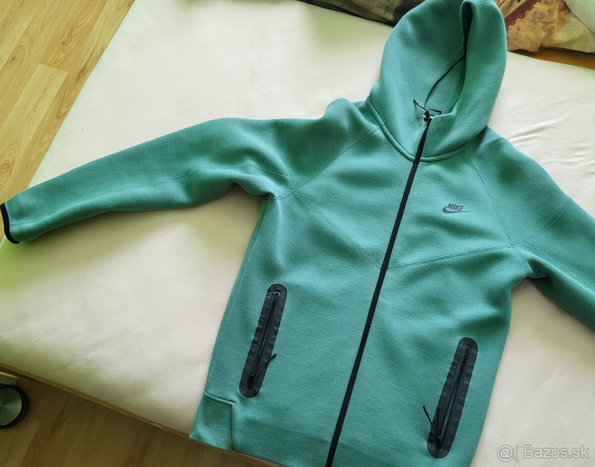 Pánska súprava Nike tech zelena - 2