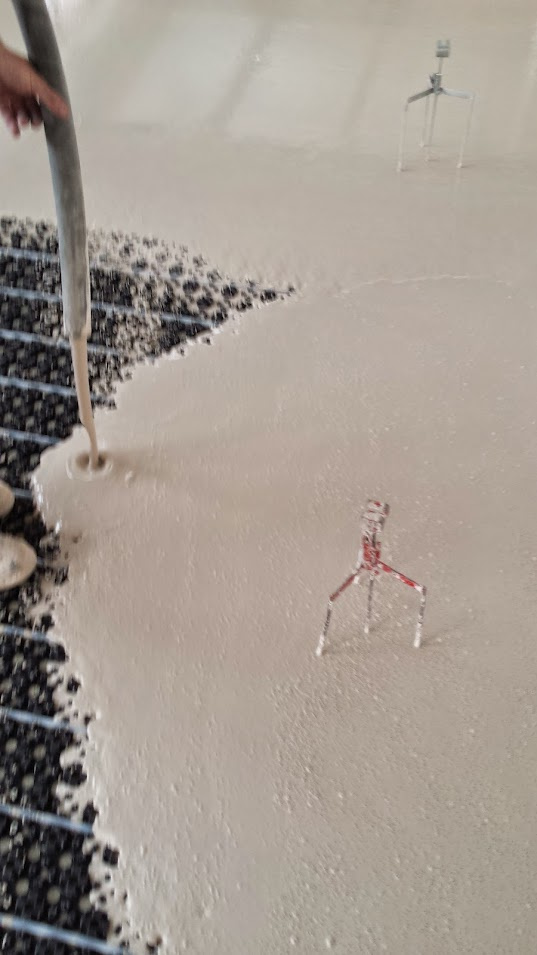 LIATE POTERY - ANHYDRITOVÉ - CEMENTOVÉ - 2