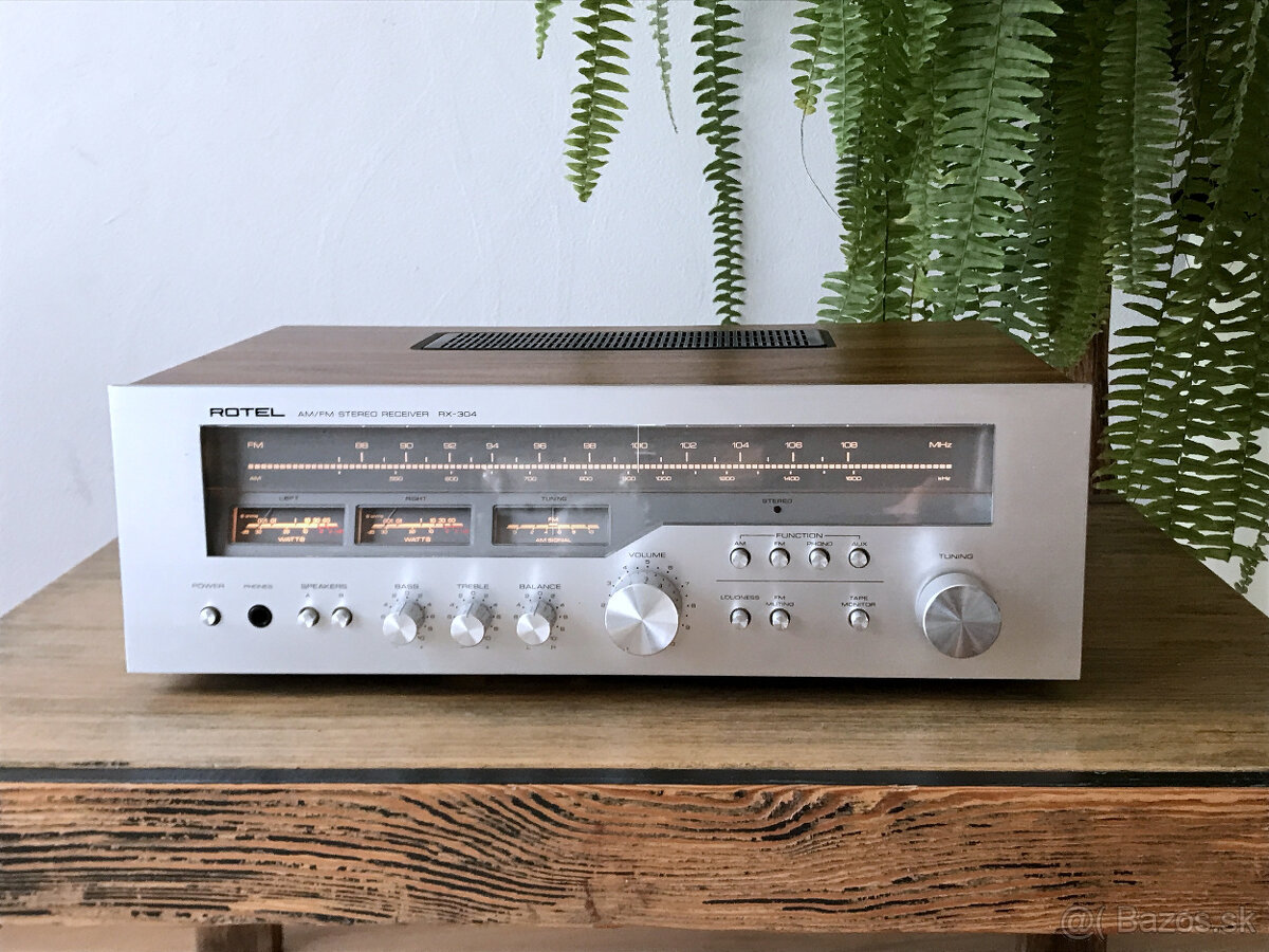 Vintage Stereo Receiver Rotel RX-304 - 2