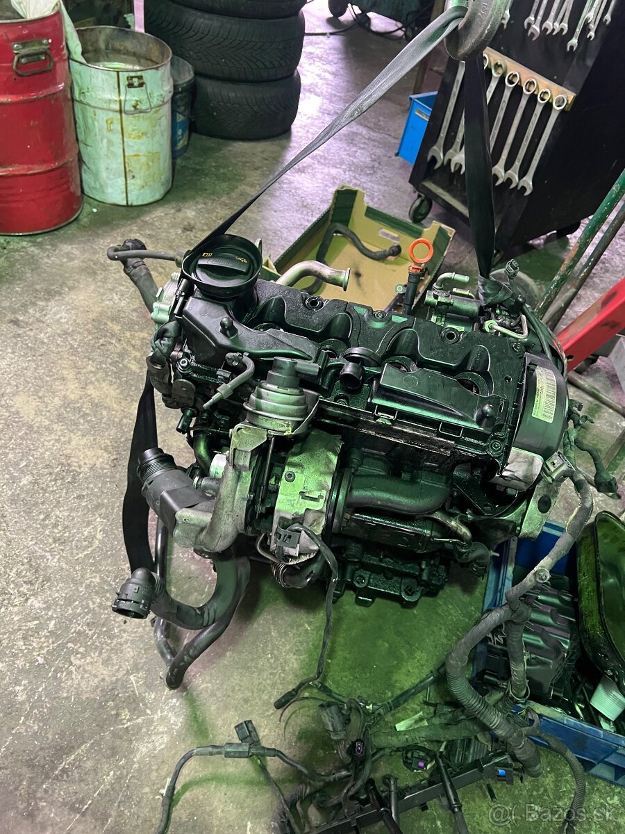 Rozpredám motor 1,6TDi 77kW CAYC - 2