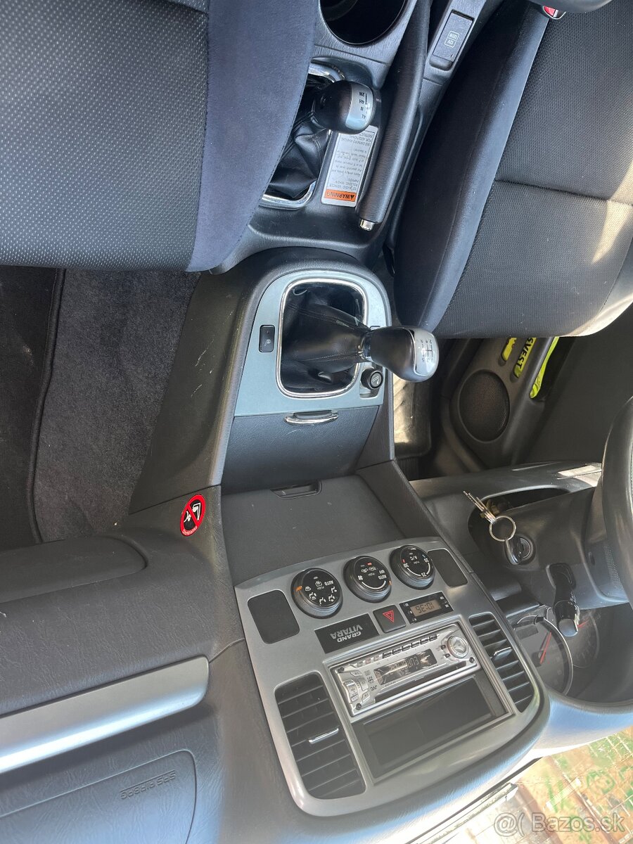 Suzuki Vitara - 2