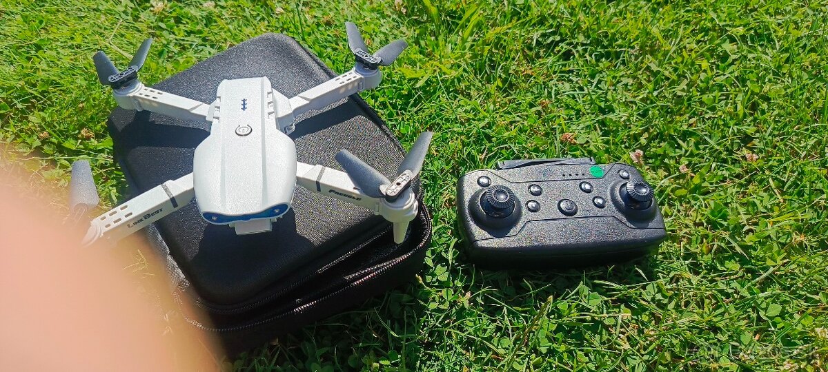 Dron e99 pro - 2
