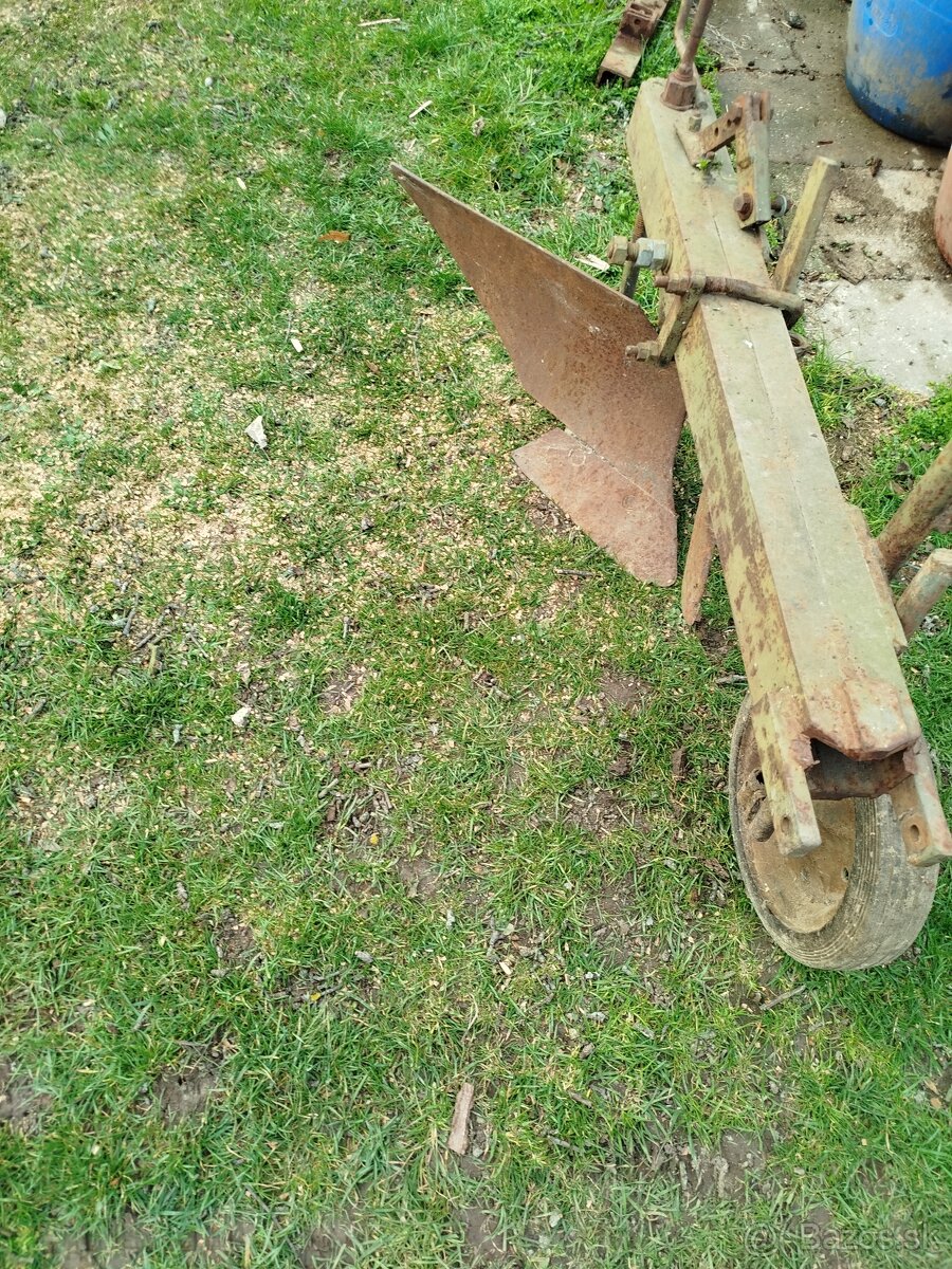 Predám pluh za malotraktor - 2
