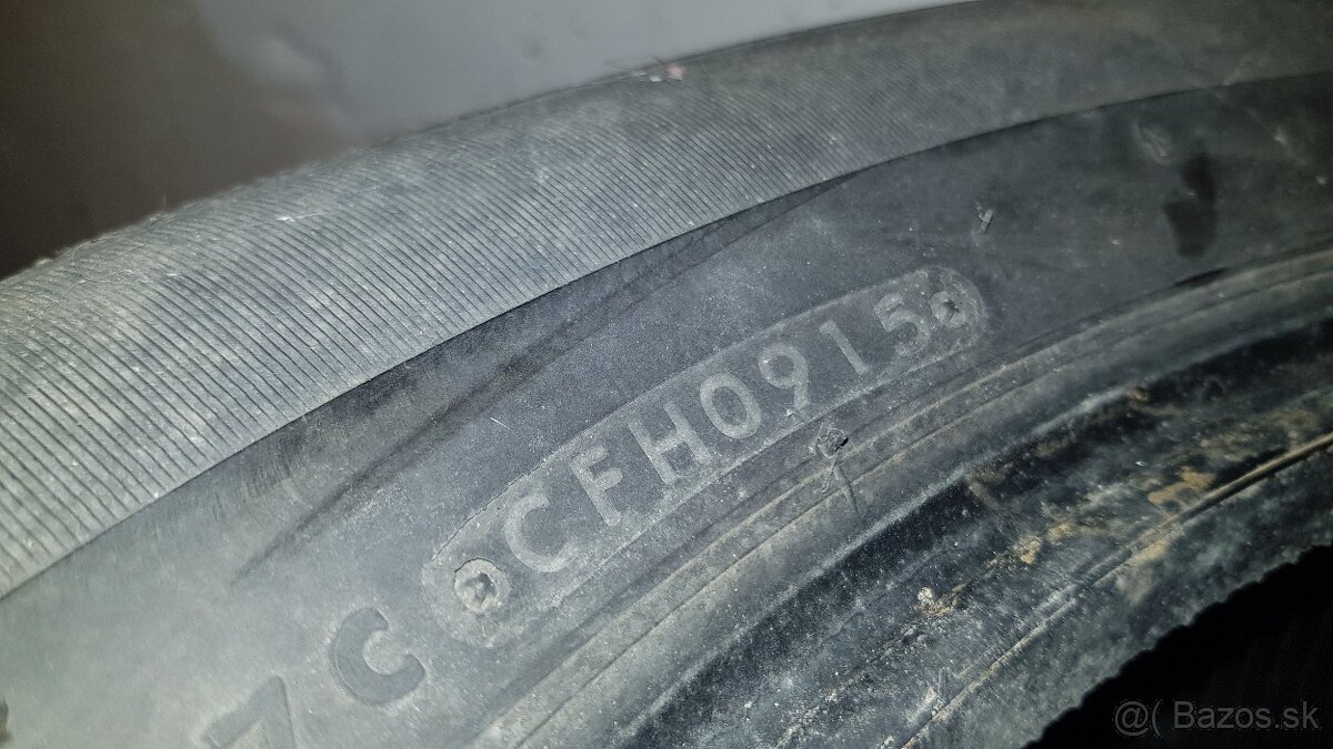 Bridgestone Dueler H/T 235/55 R18 100H na dojazdenie - 2