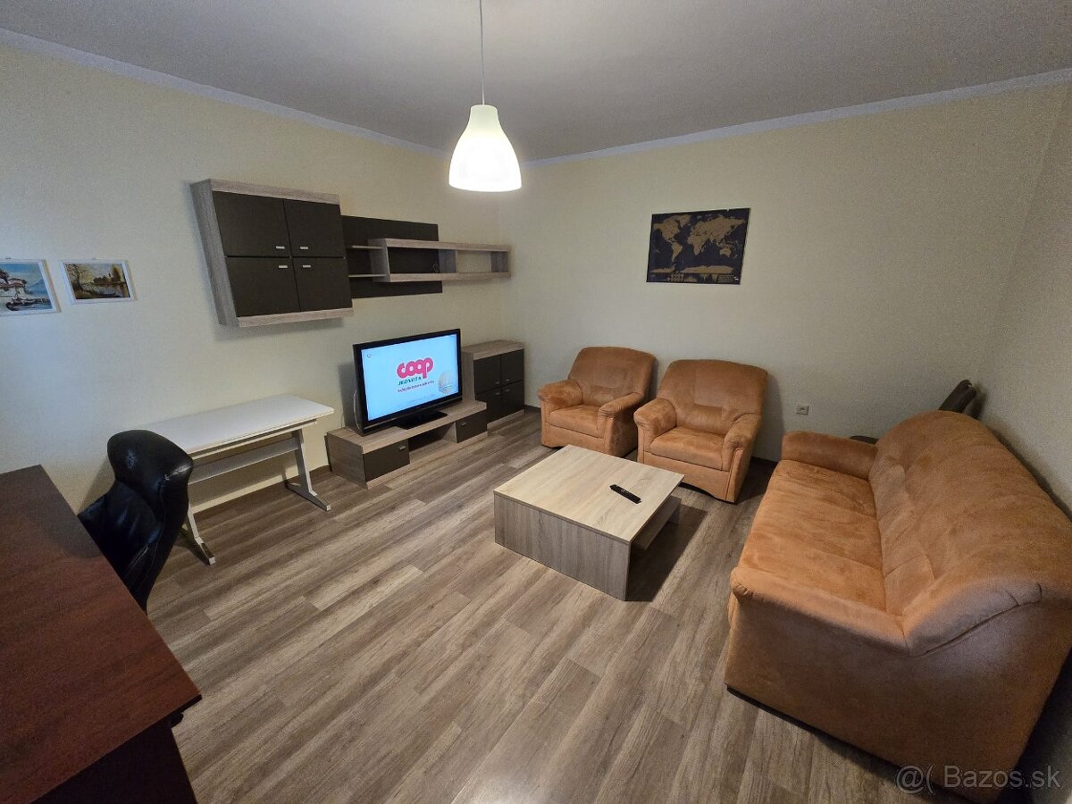 Prenajmem 2 iz. RD bez dvora - 2