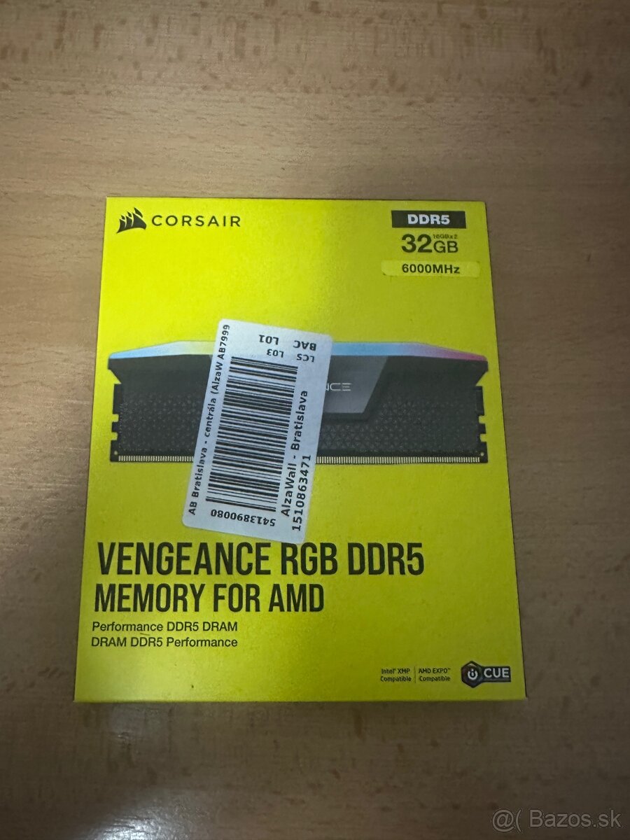 Ryzen 7 7700x, vengeance ddr5 32gb, lexar ns100 2tb - 2