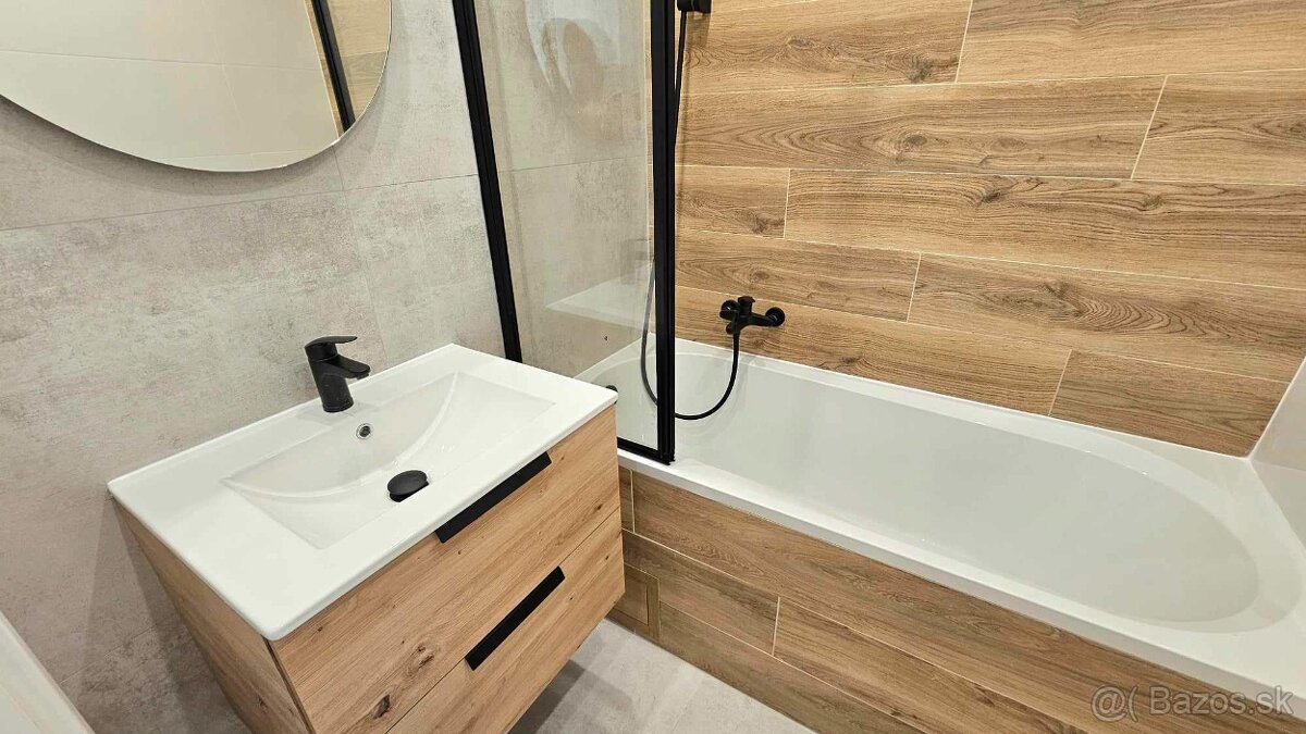 NOVINKA - 3 izb. byt ROŽŇAVSKÁ ul., Terasa, NOVÁ REKONŠTRUKC - 2