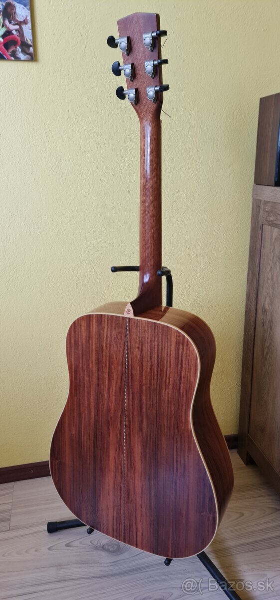 Akustická gitara CORT- ako nová - 2