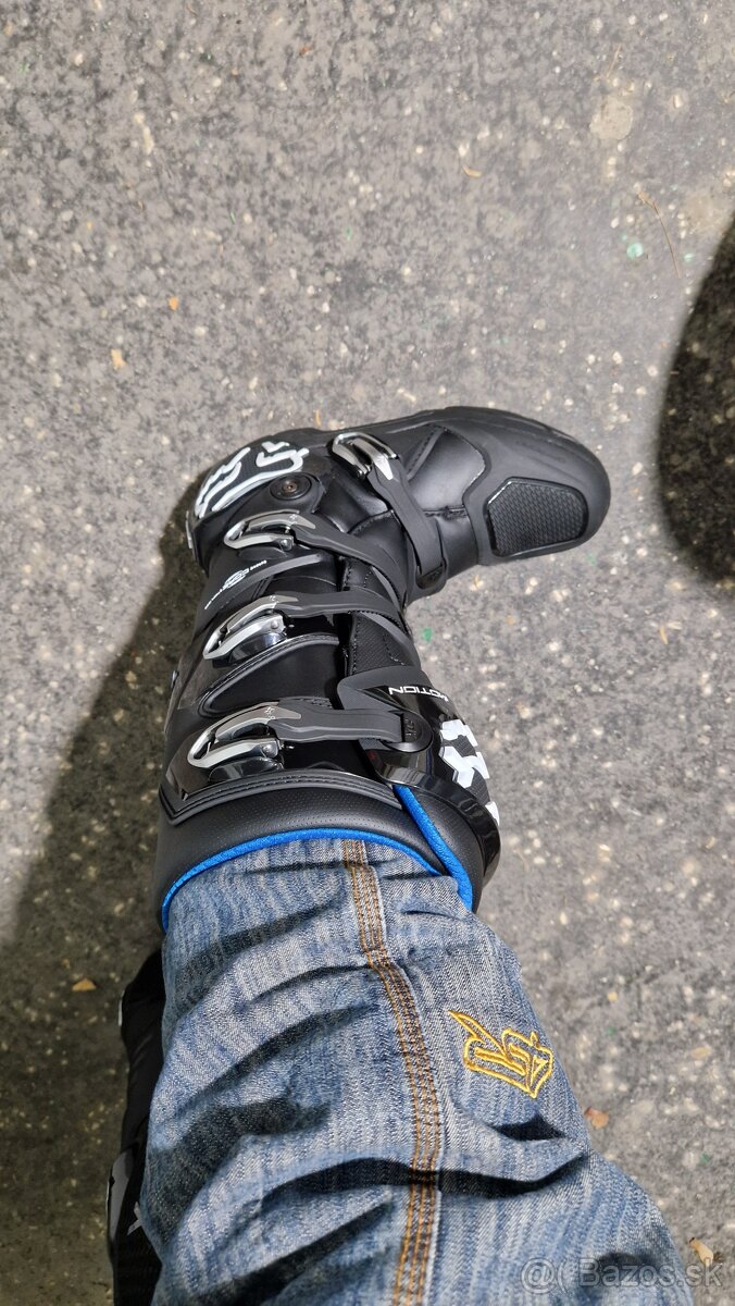 Fox motion x - velkost 44,5 nove, vodotesne - 2