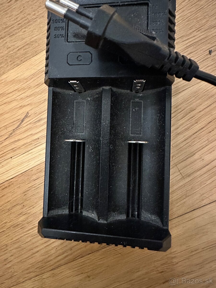 Nabijacka baterii - 2