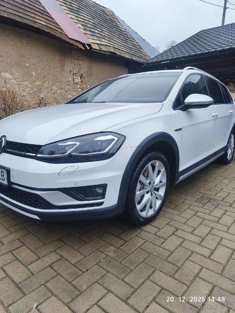 Volkswagen Golf Alltrack TSI (benzín) 4x4 - 2