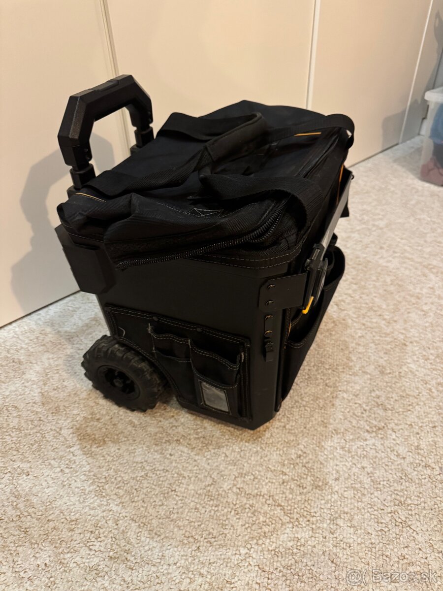 Toughbuilt taška na kolieskach - 2