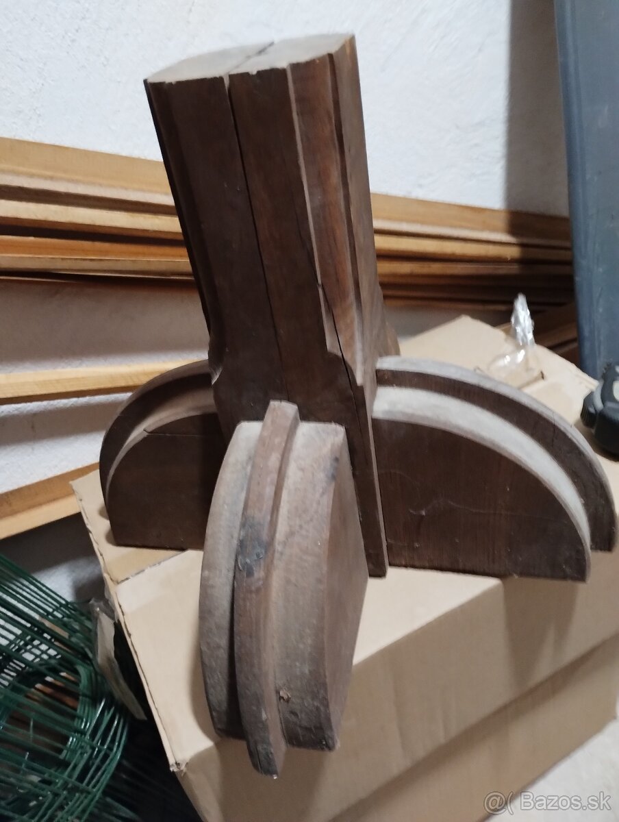 stare stojany na stromček - 2