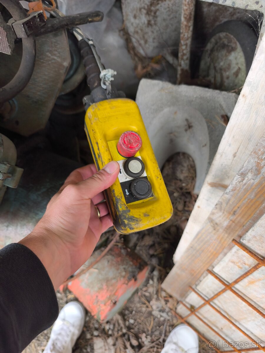 Predám elektrický lanový kladkostroj – Nosnosť 500 kg (Pocti - 2