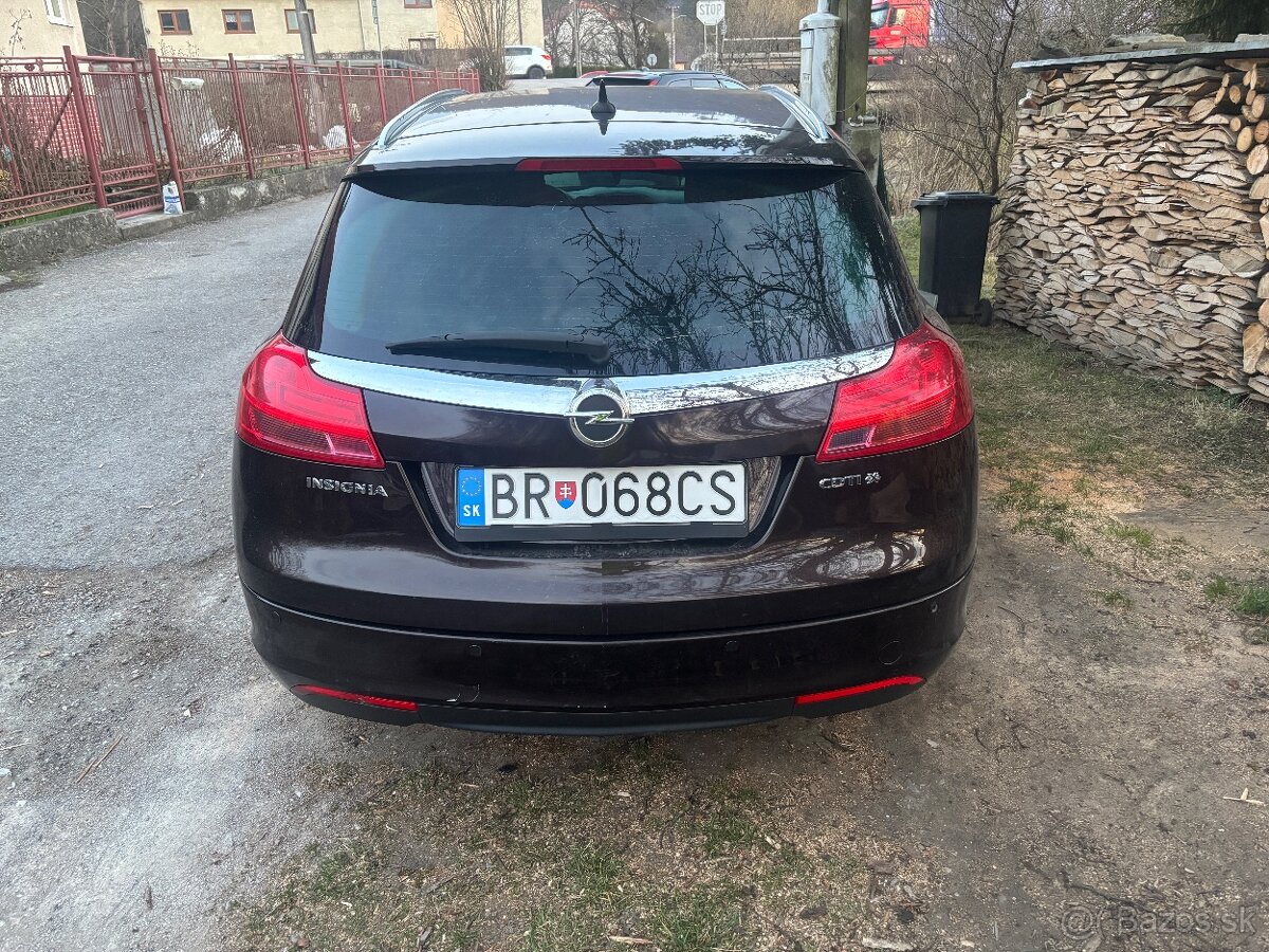 Opel Insignia ST 4x4 - 2