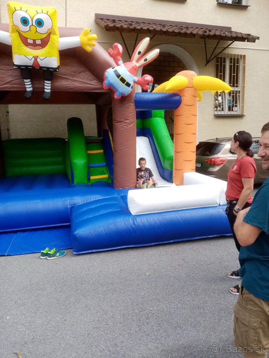 Prenájom skákacích hradov - 2