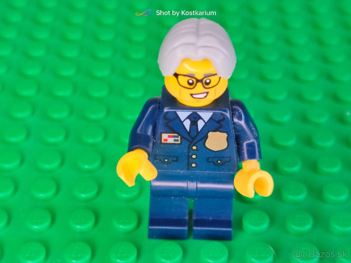 Lego City set 60316 - 2