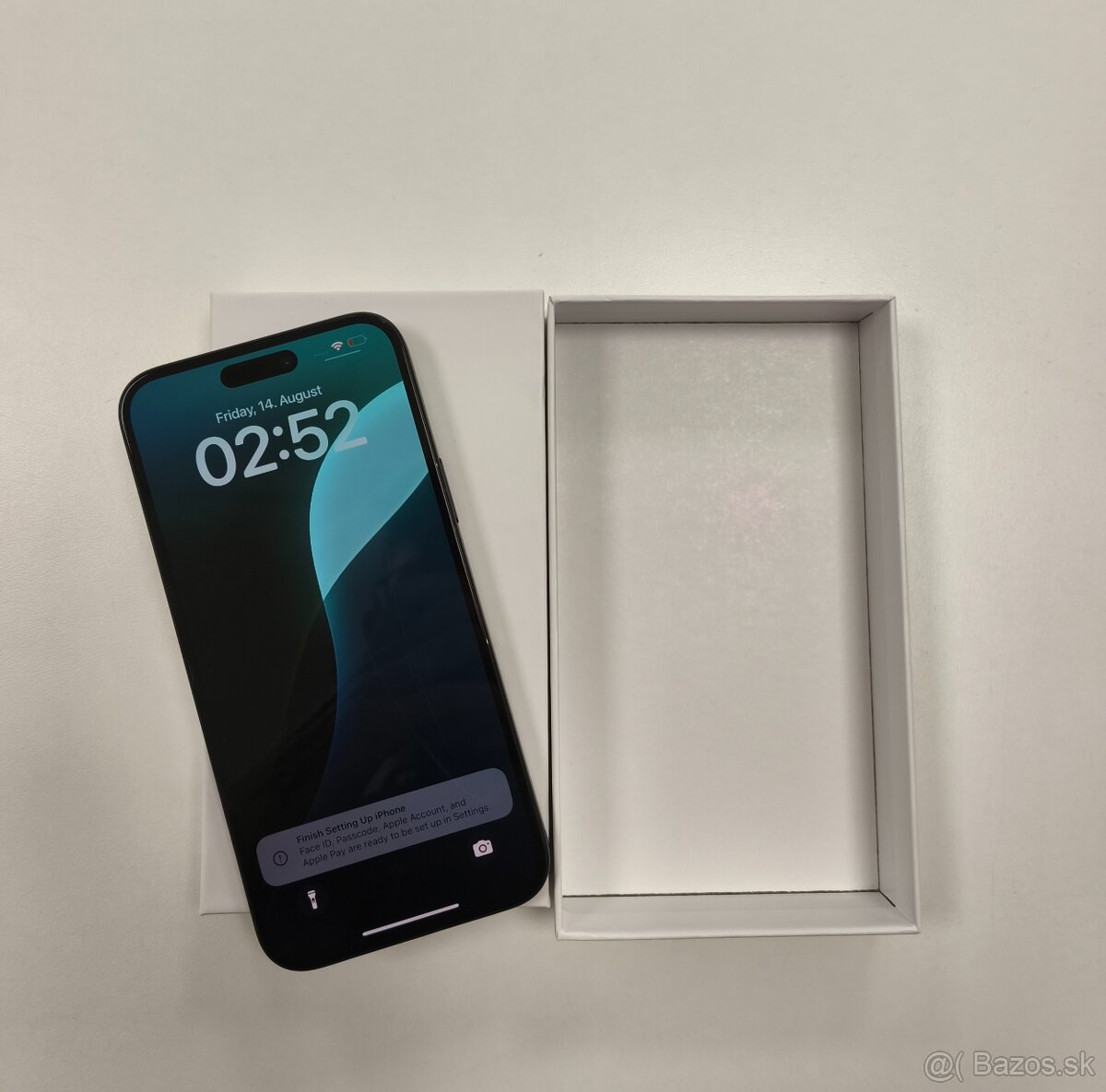 iPhone 15 128GB - 2