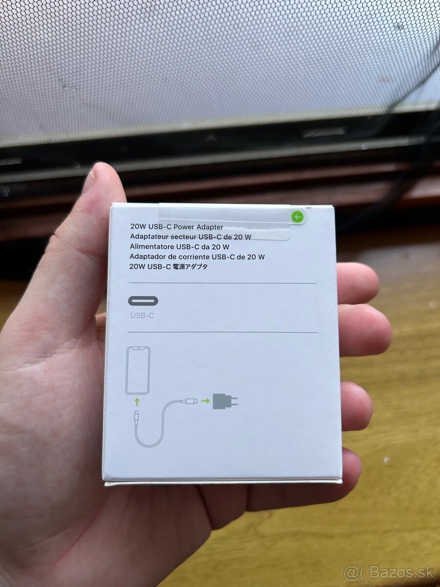 apple rýchlonabíjací adaptér 20w usb c - 2