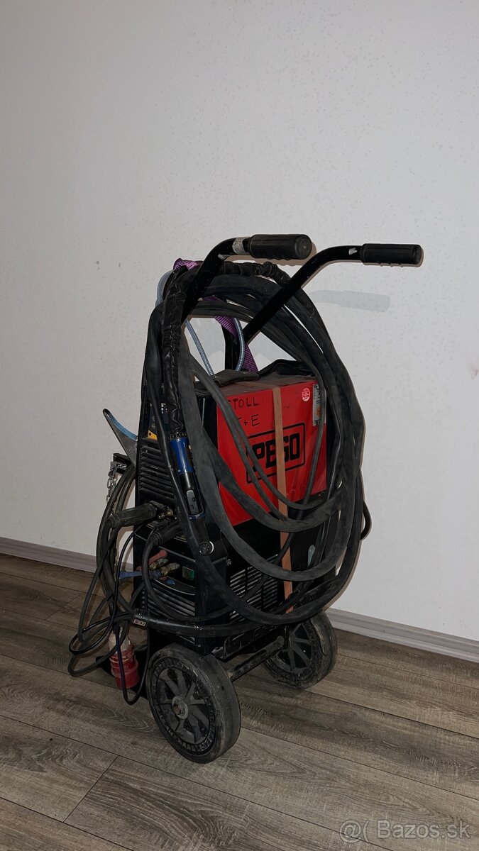 Profi TIG zváračka Weco Discovery 300T DC + chladenie - 2