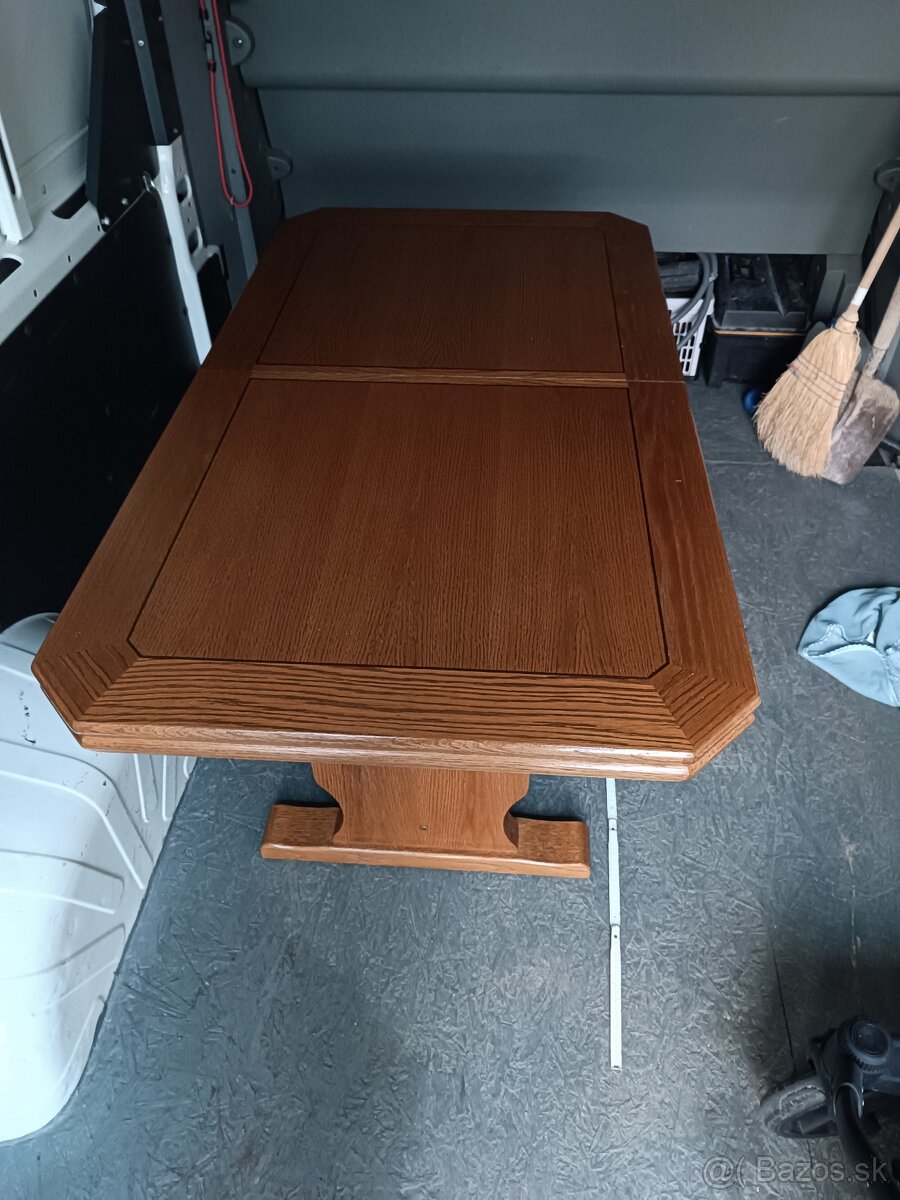 Konferenčný stôl - 2