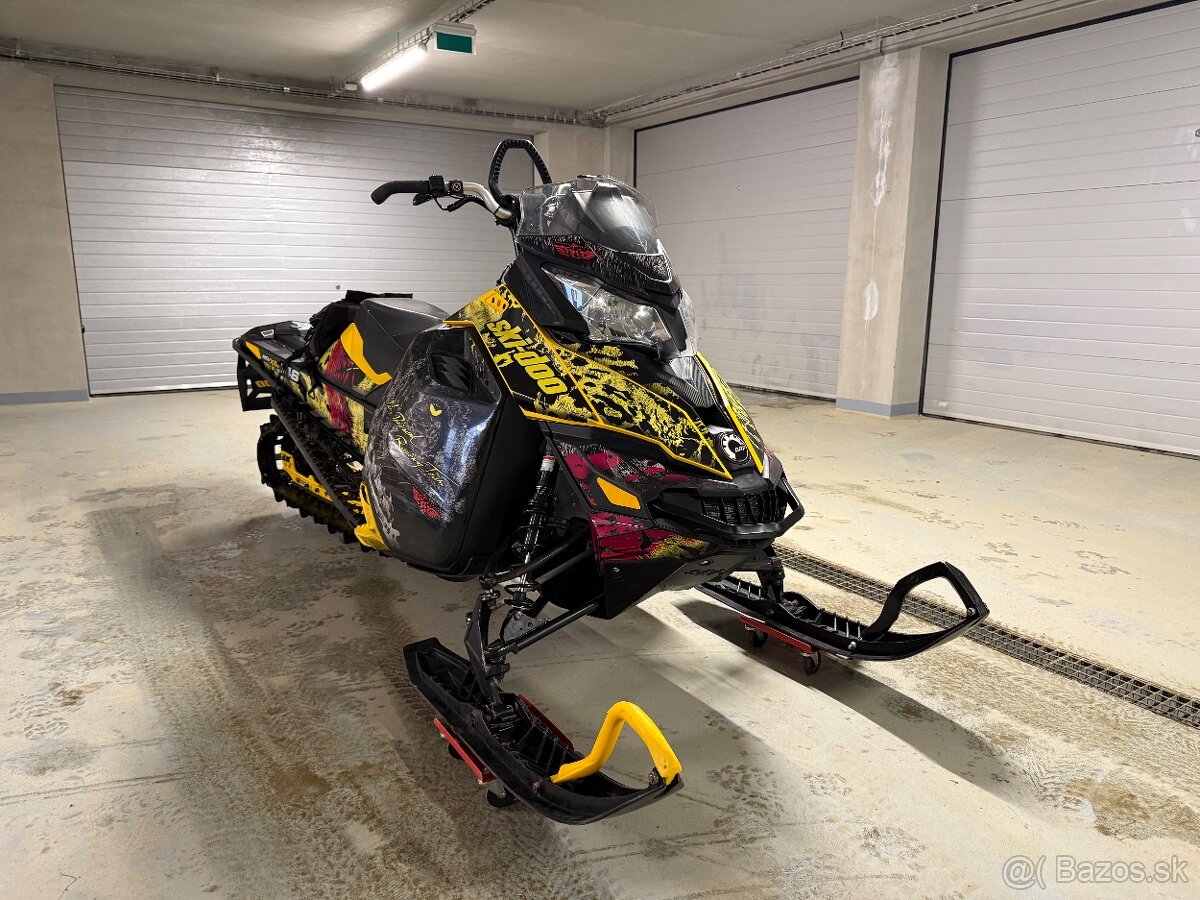 Ski doo 800etec 146 summit - 2