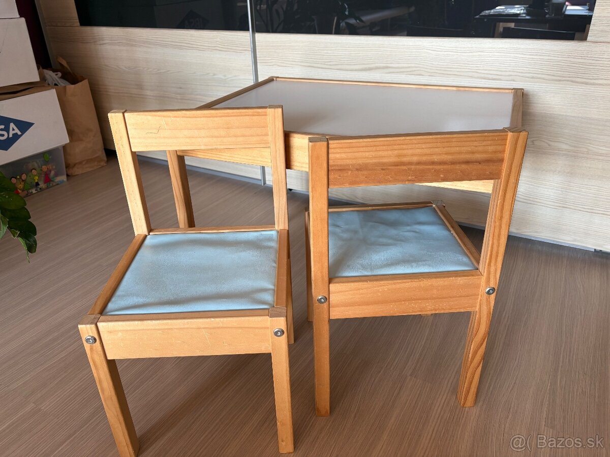 Drevený stolík IKEA s 2 stoličkami - 2