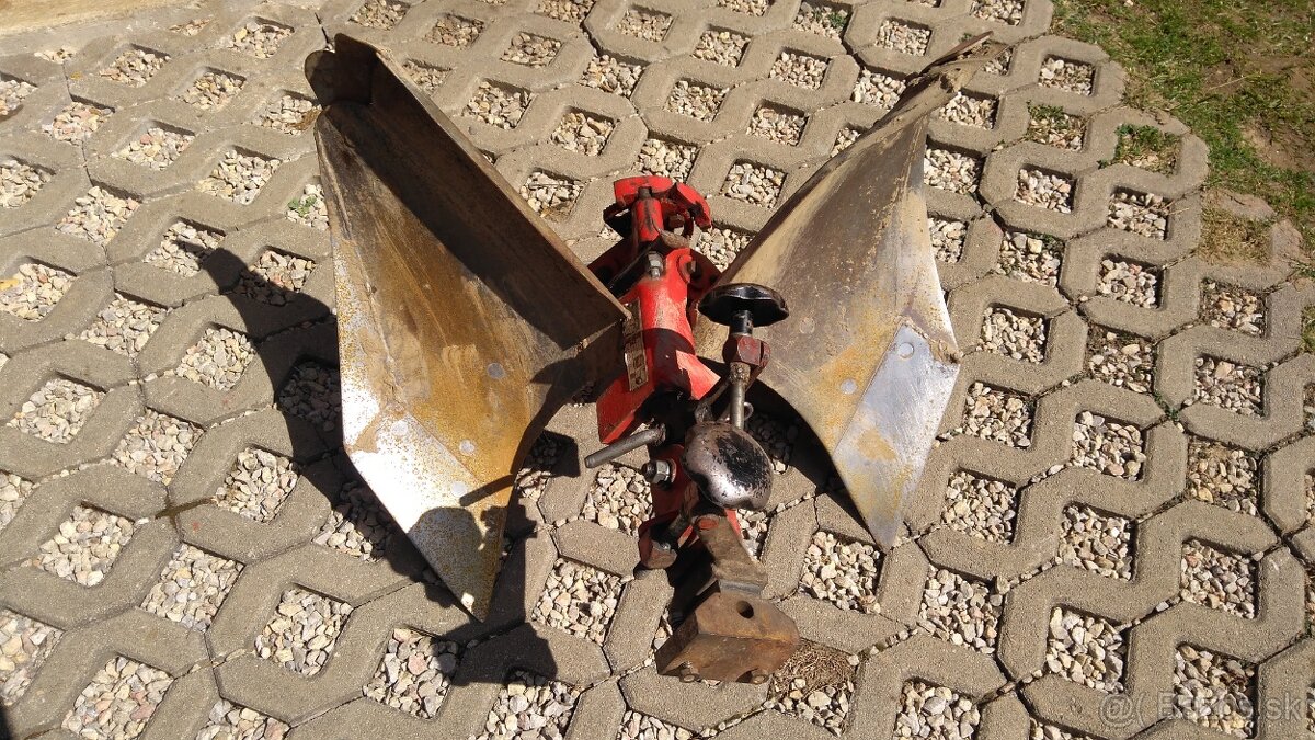 Pluh obracák + nastav. teleso - 2