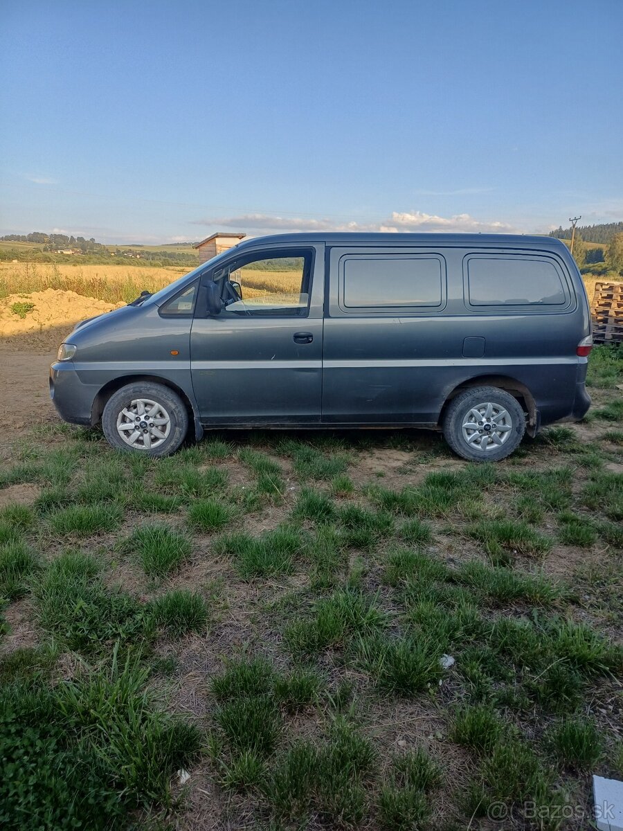Hyundai h1 - 2
