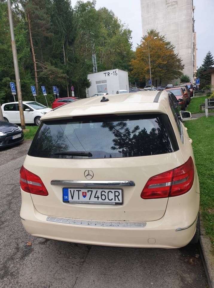 Predám Mercedes-Benz triedy B - 2
