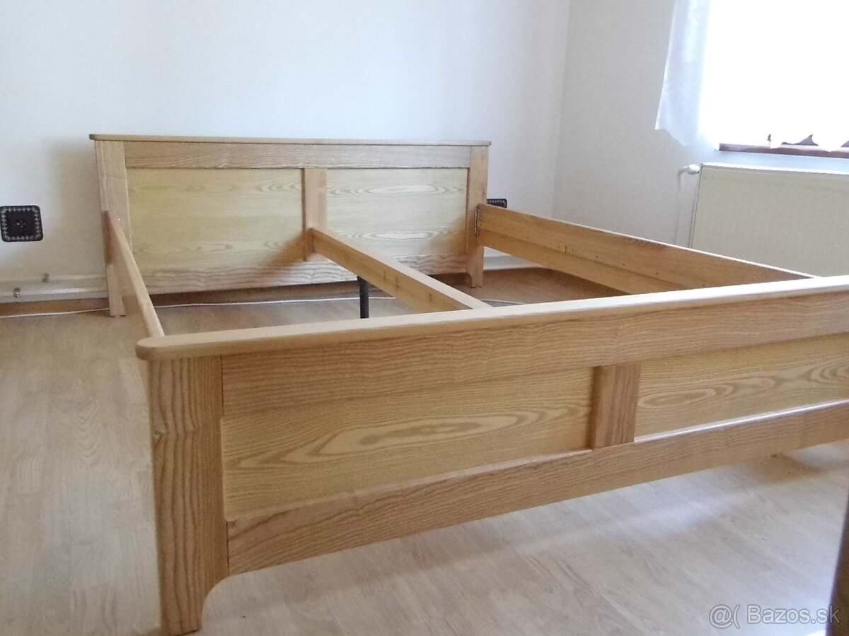 Predam dubovu postel - 2