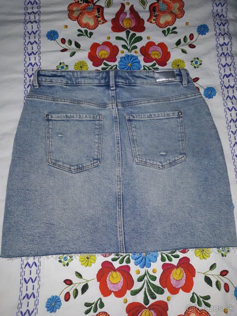 Nová sukňa zn.Orsay veľ.38 - 2