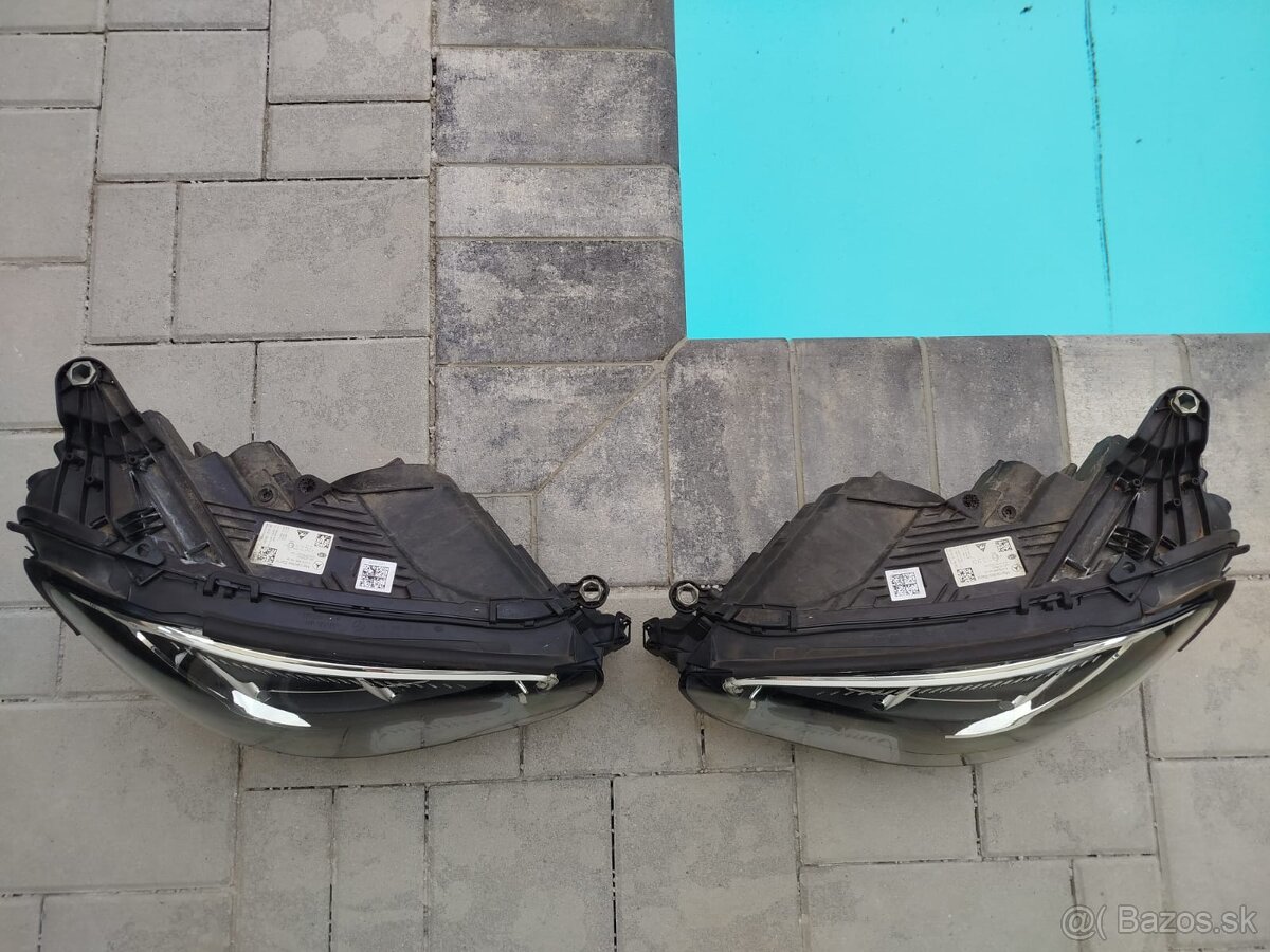 Reflektor LP + PP Mercedes E klasa W213 lift - 2