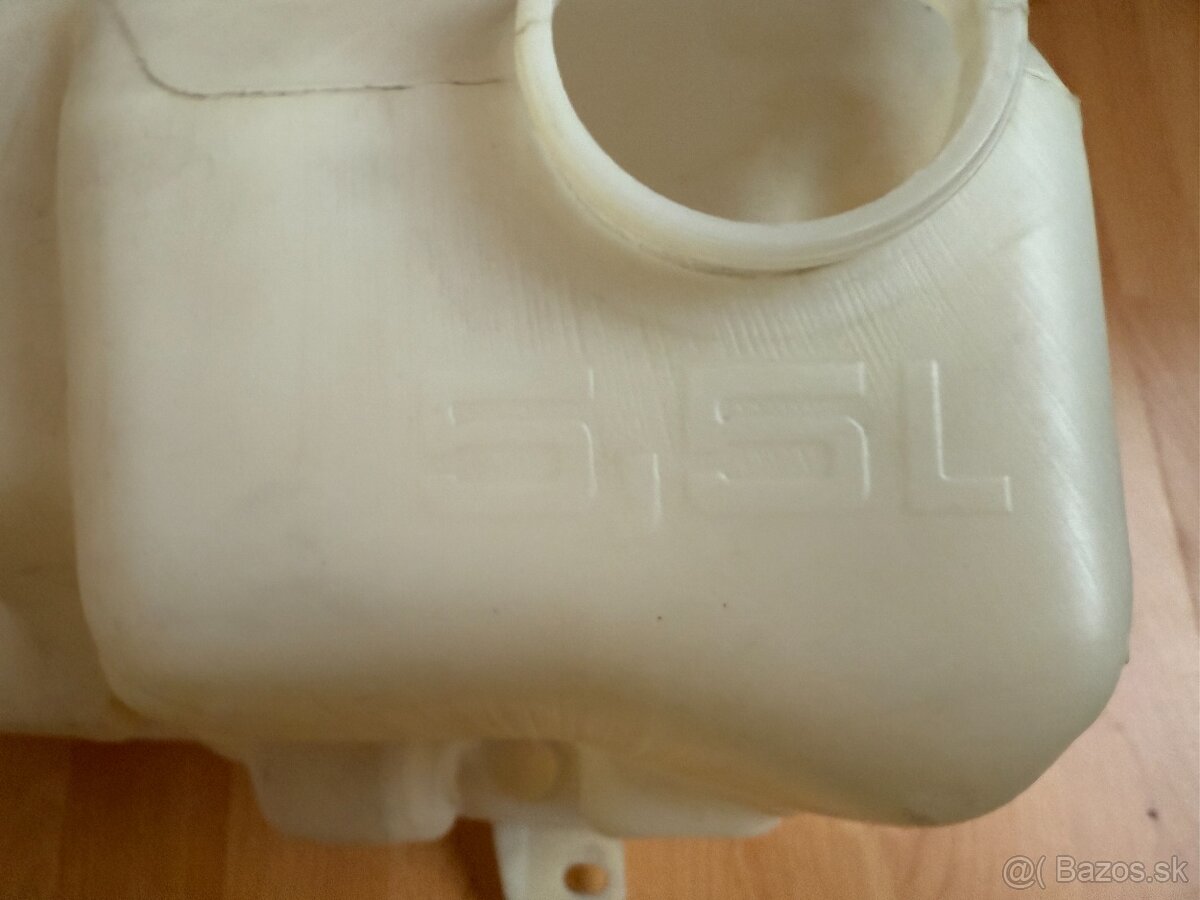 Nádržka ostrekovačov 2 Golf IV - 2