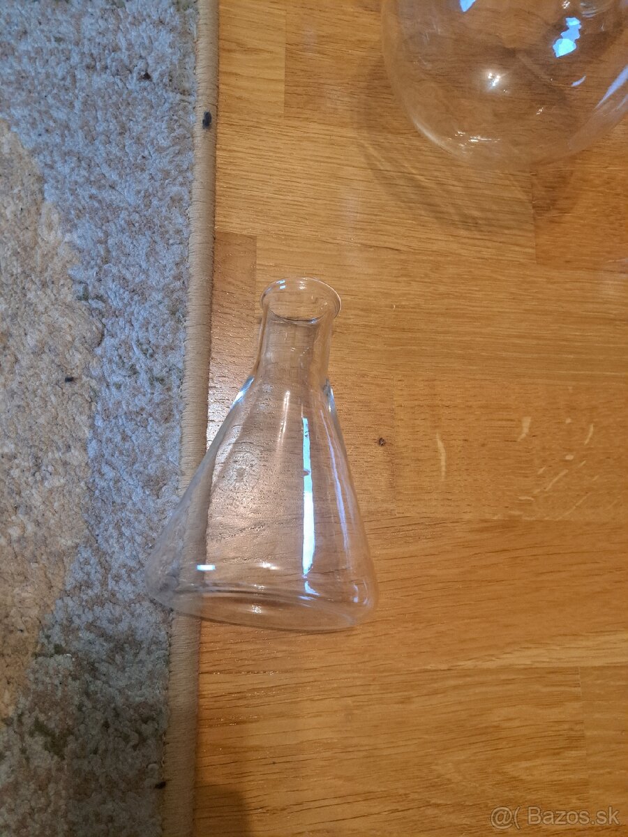 Rôzne laboratórne sklo - 2