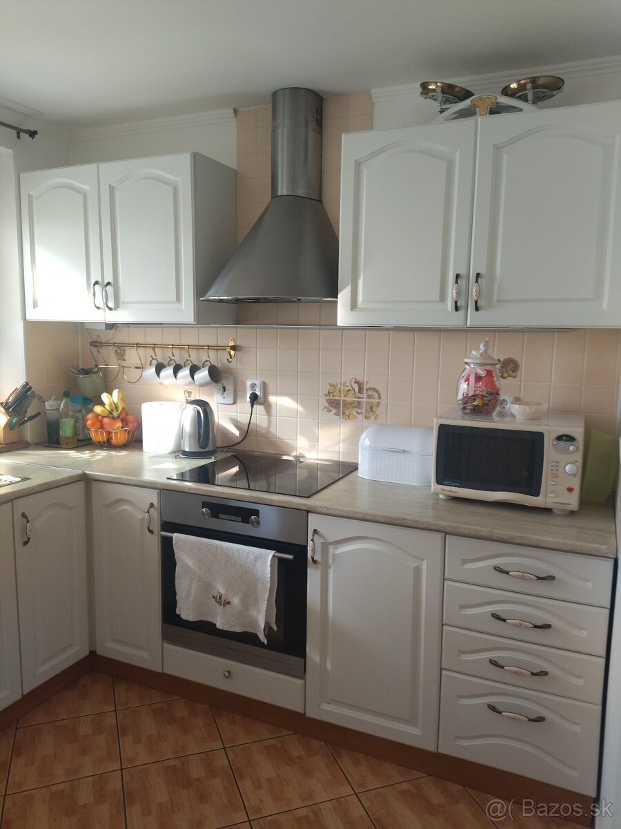 Predám kuchynskú linku - 2