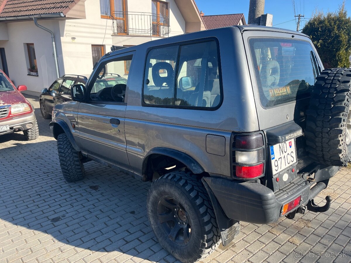 Mitsubishi pajero 2 2.5 - 2