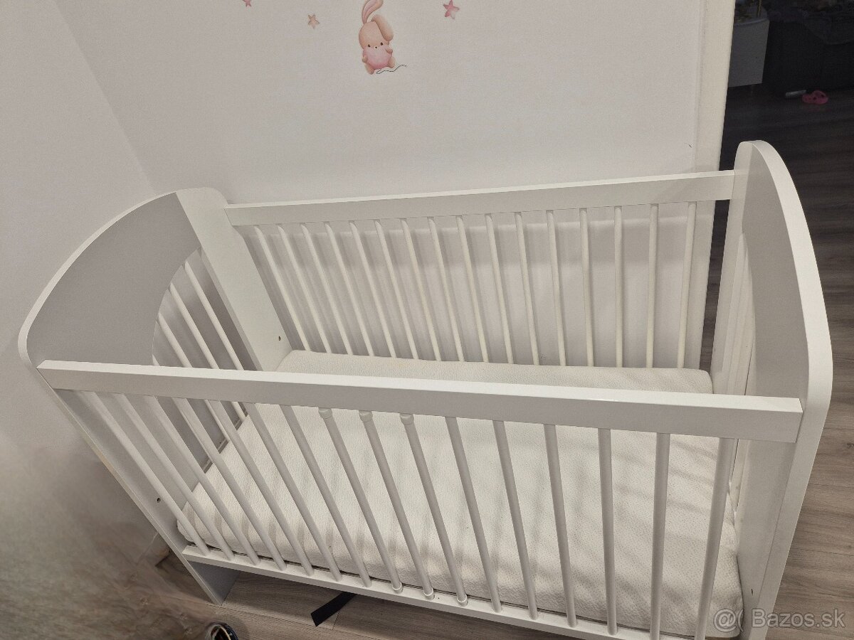 Predám detskú postielku s madracom - 2