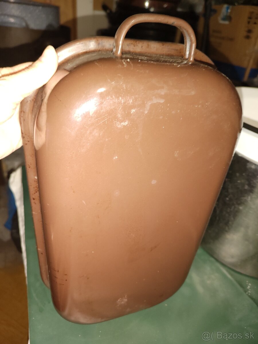 Smaltovy pekáč s uchami 34x23x7 akcia 10€ - 2