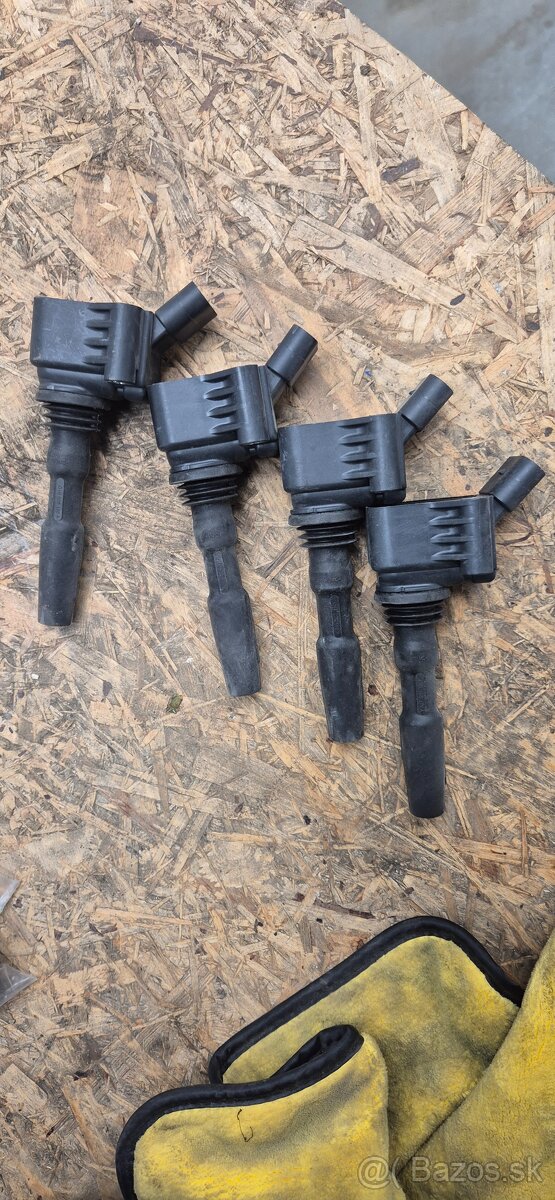 Zapalovacia cievka 04€ 905 110 B - 2