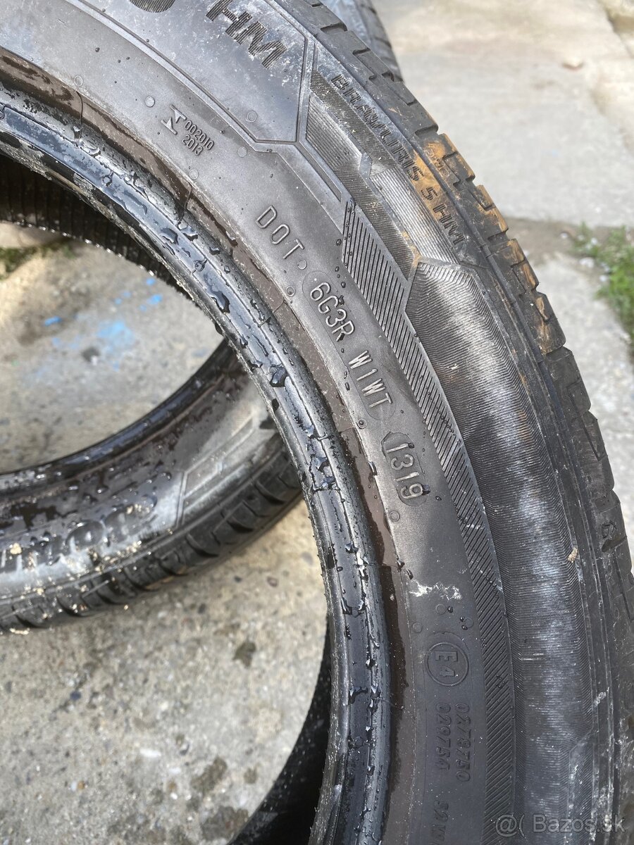 Predám letné gumy bravuris 5 215/55/r17 - 2