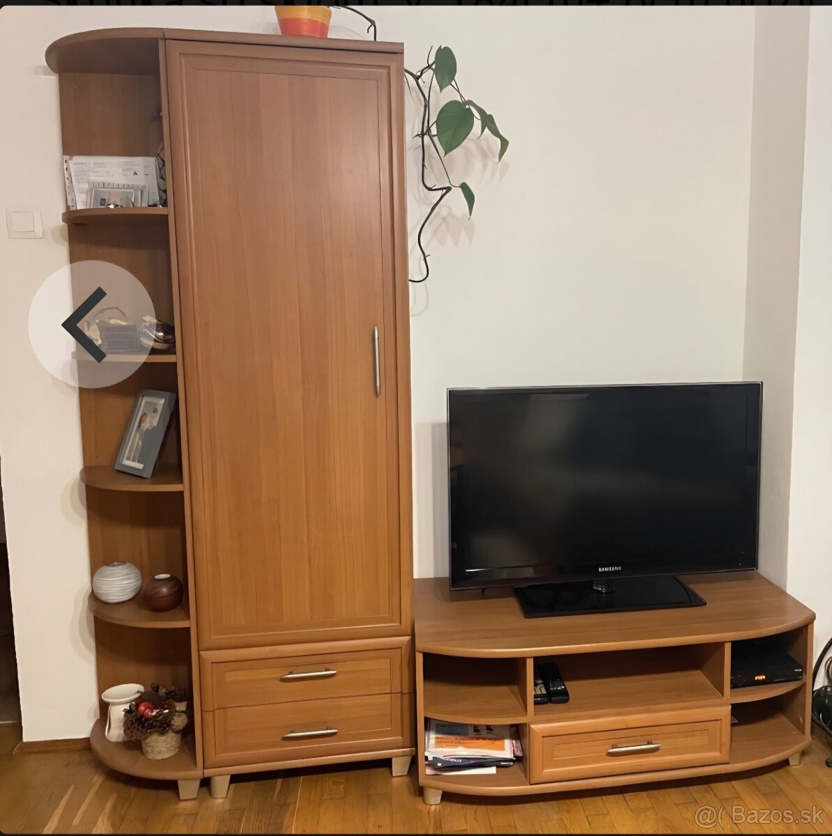 Obývacia zostava+stolík - 2