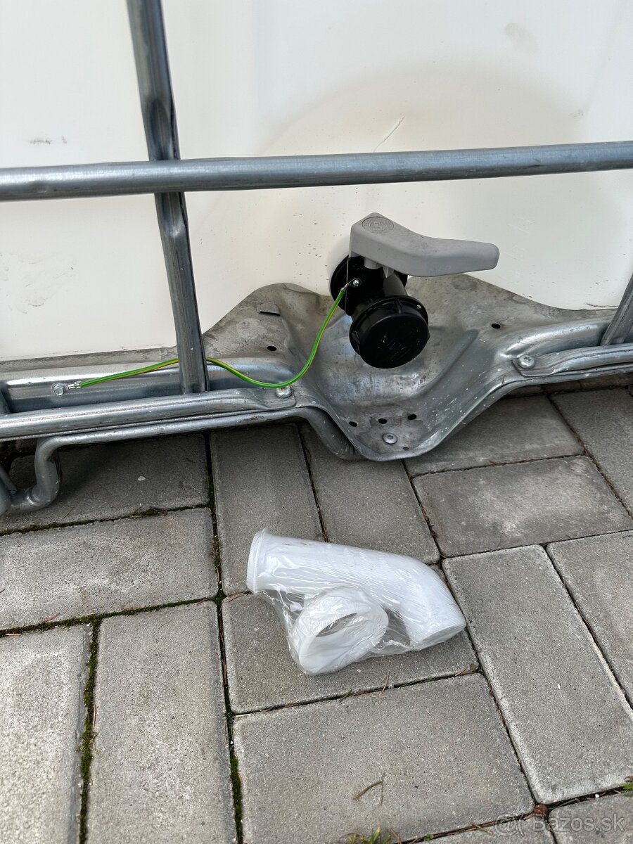 IBC barel na vodu 1000l - 2