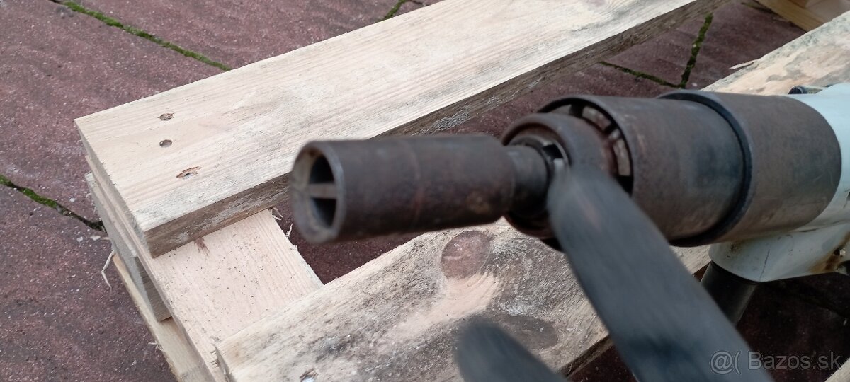 Rázový uťahovák Narex - 2