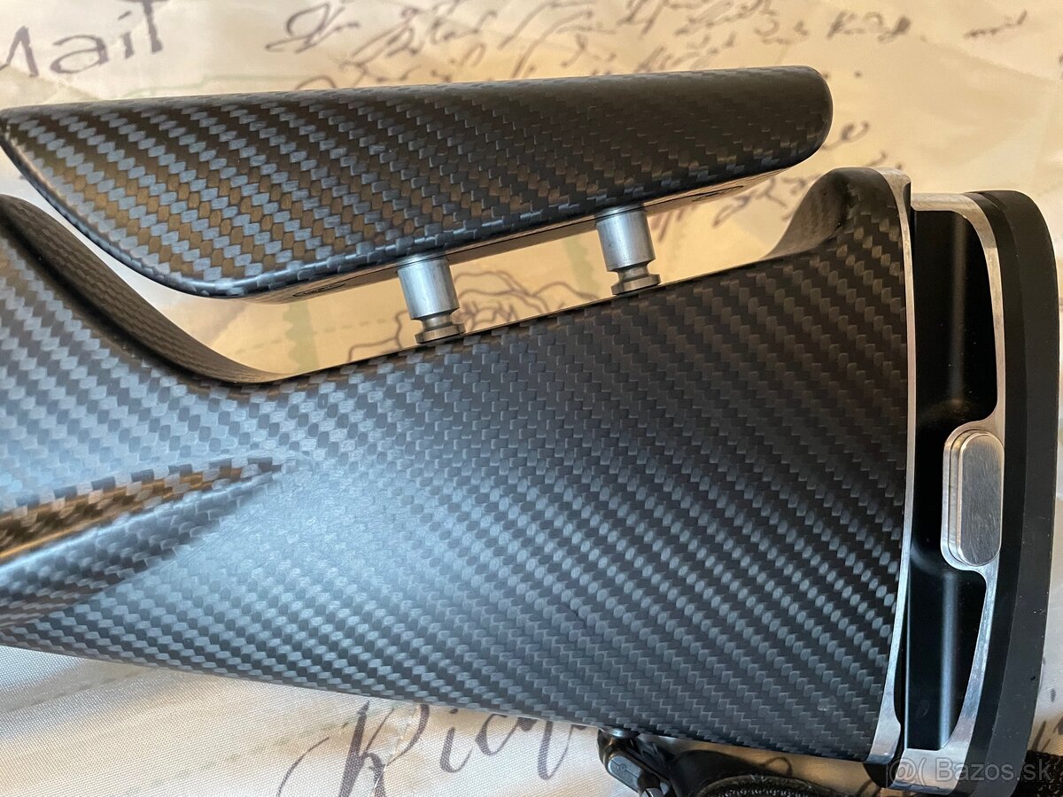 Blaser R8 Carbon - 2